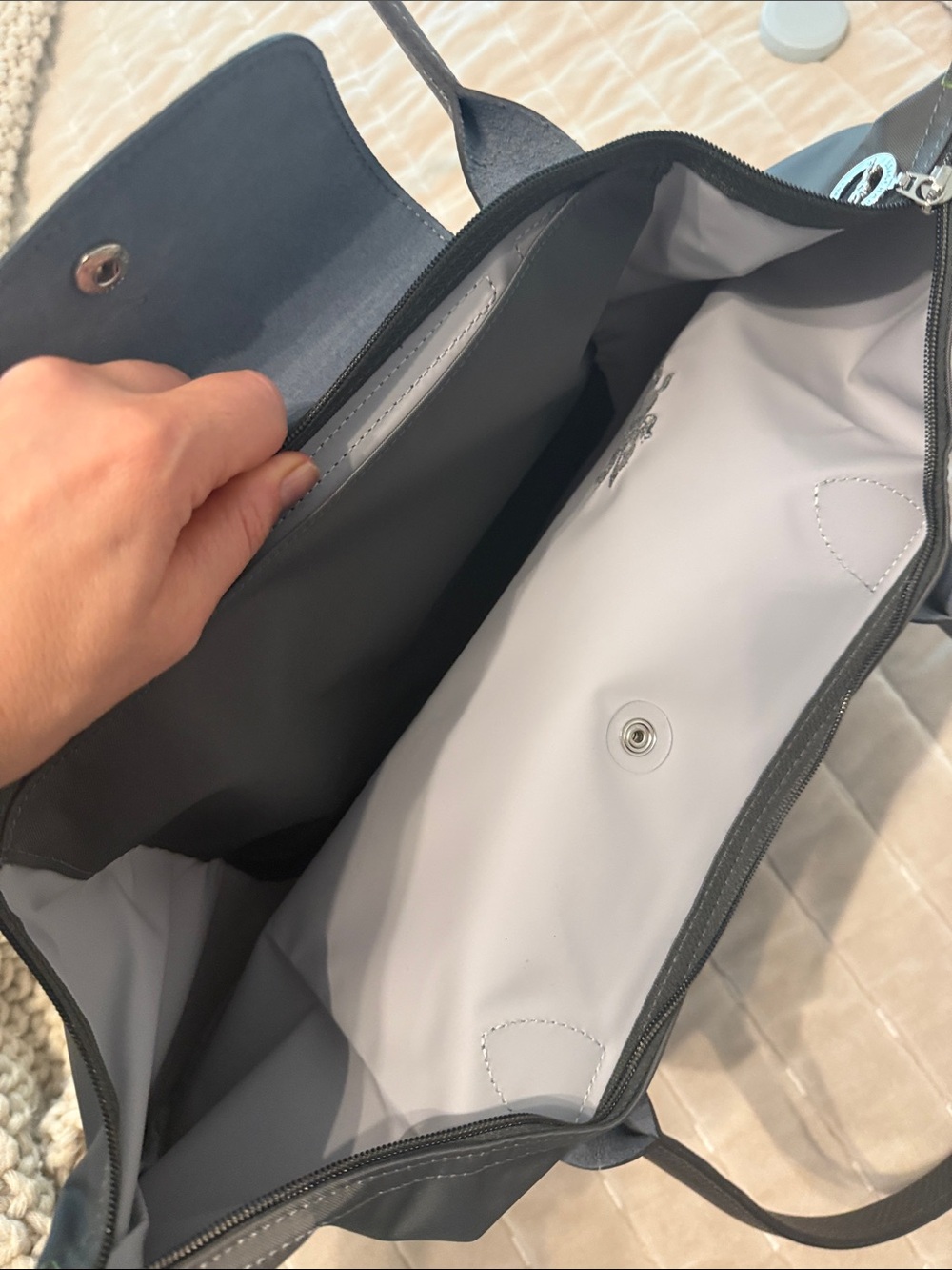 Longchamp Le Pliage Green in color Graphite and size Large - Picture 8 of 8